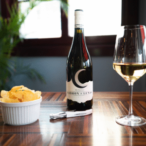 Degustación de vinos blancos de Bodegas Ladrón de Lunas